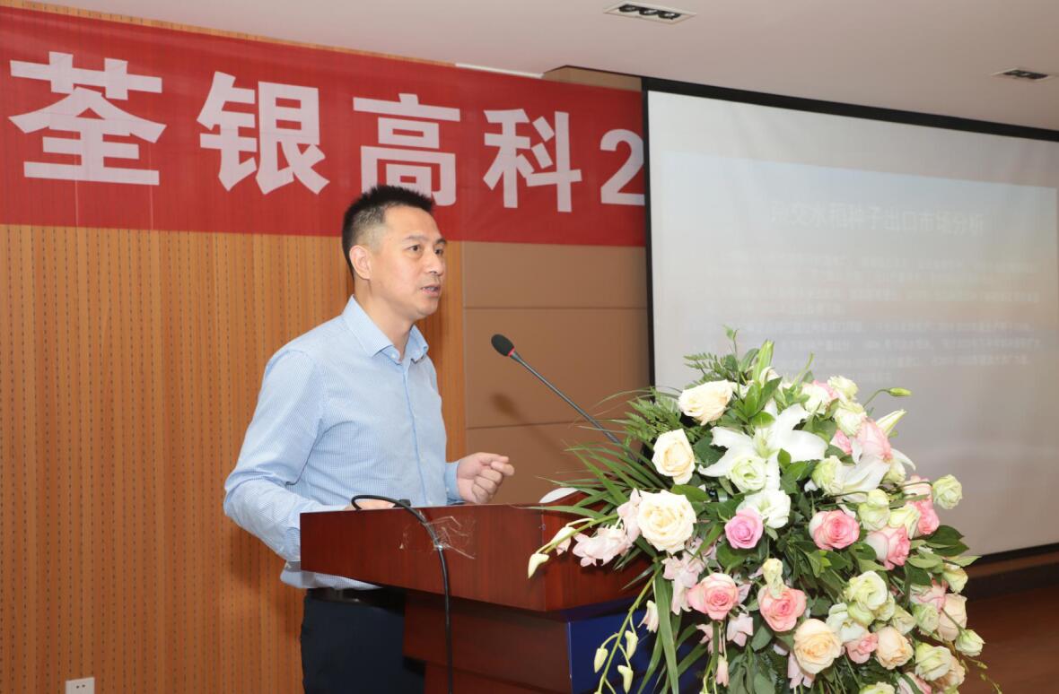 QQ3.jpg QQ3.jpg